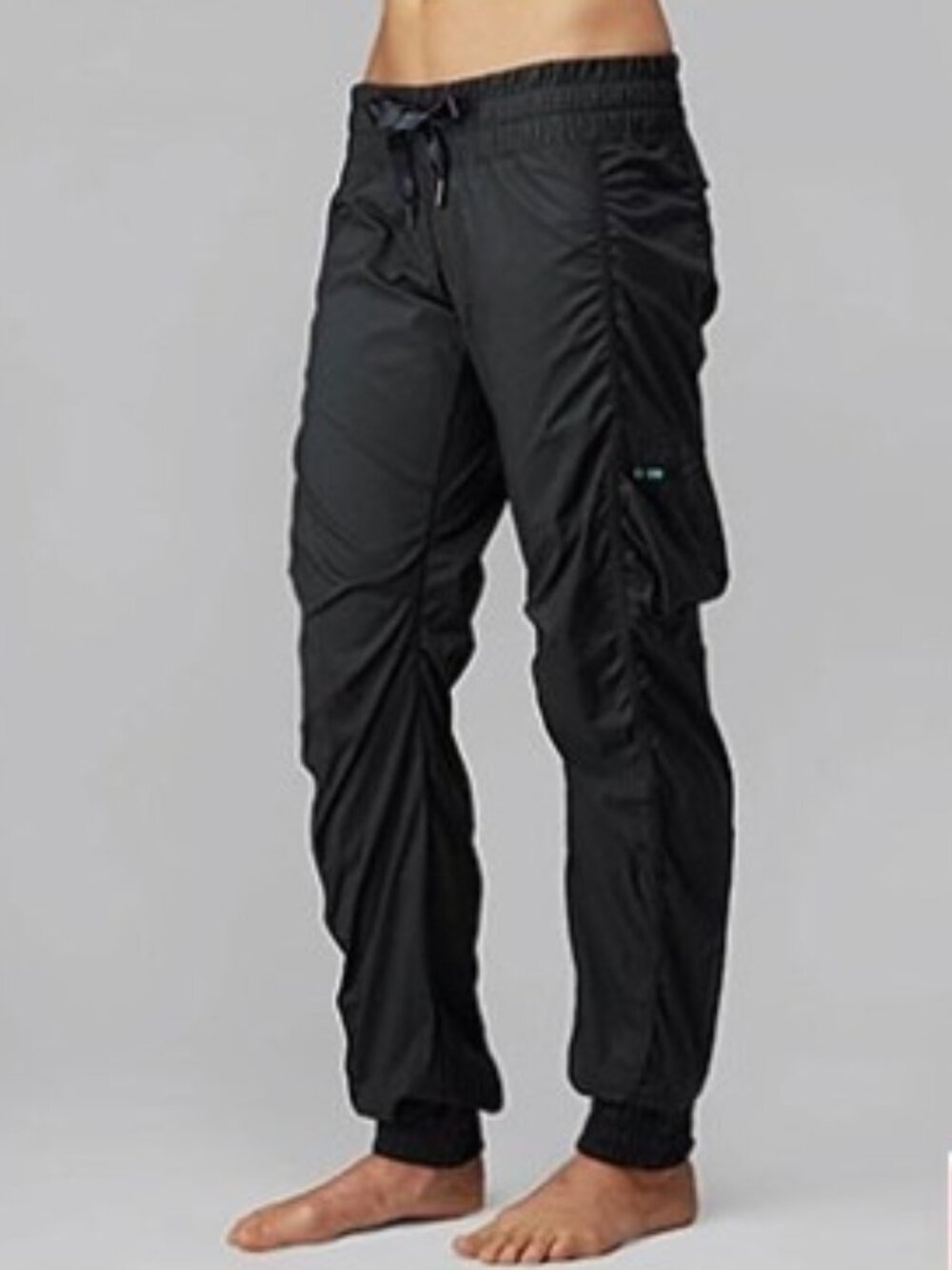 Lululemon Women's Leader of the Track Pants 4 Black Joggers Utility Zip Pocket